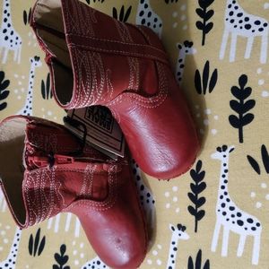 Small Frye Leather Baby booties Size 2-  for 3-6 months old